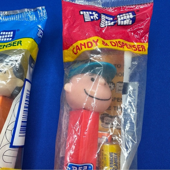 2 Vintage Charlie Brown & Lucy Peanuts Pez Dispensers - Picture 3 of 3